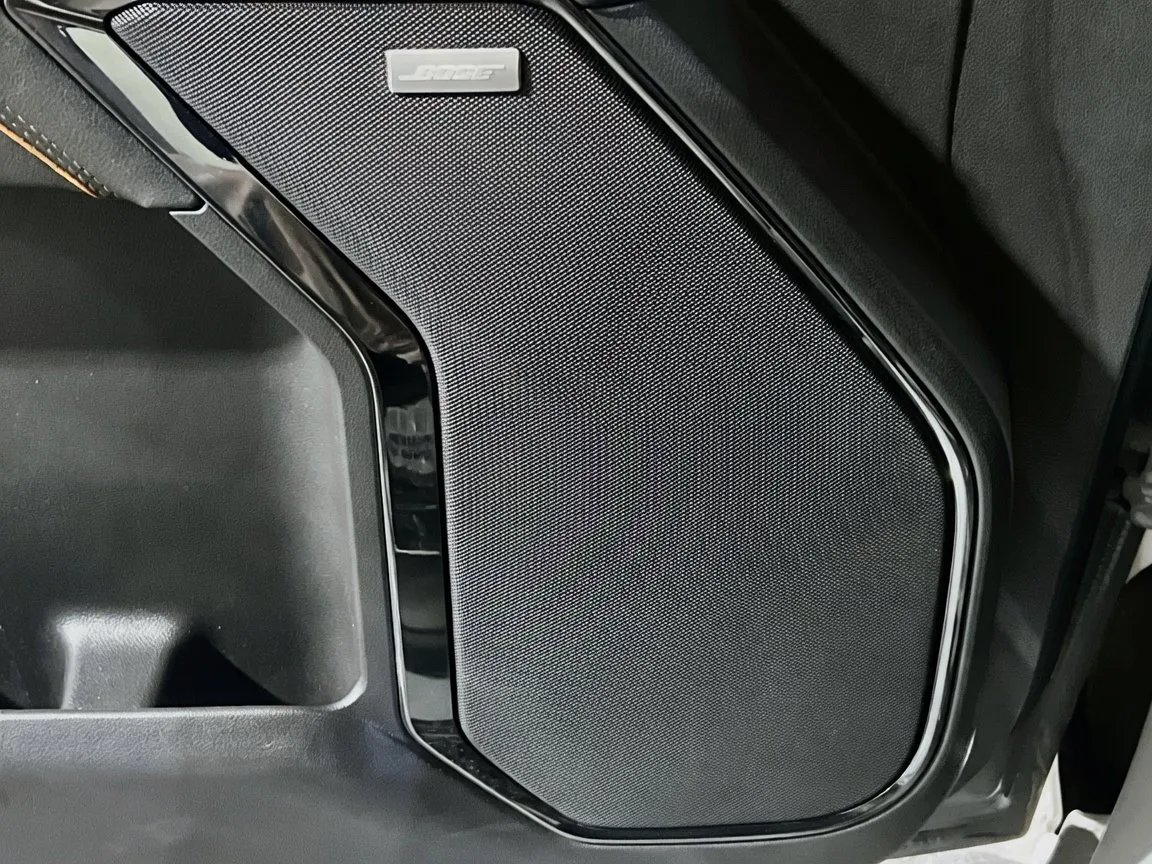 2025 GMC Sierra 1500 AT4 - Photo 15