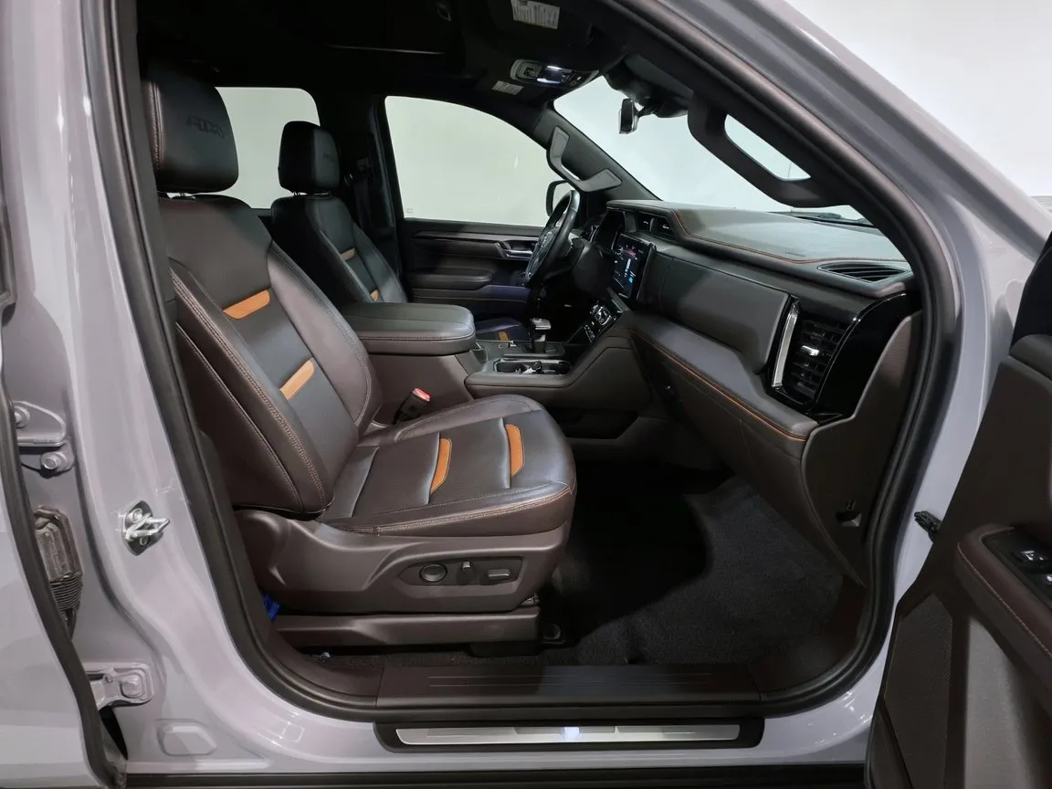 2025 GMC Sierra 1500 AT4 - Photo 22