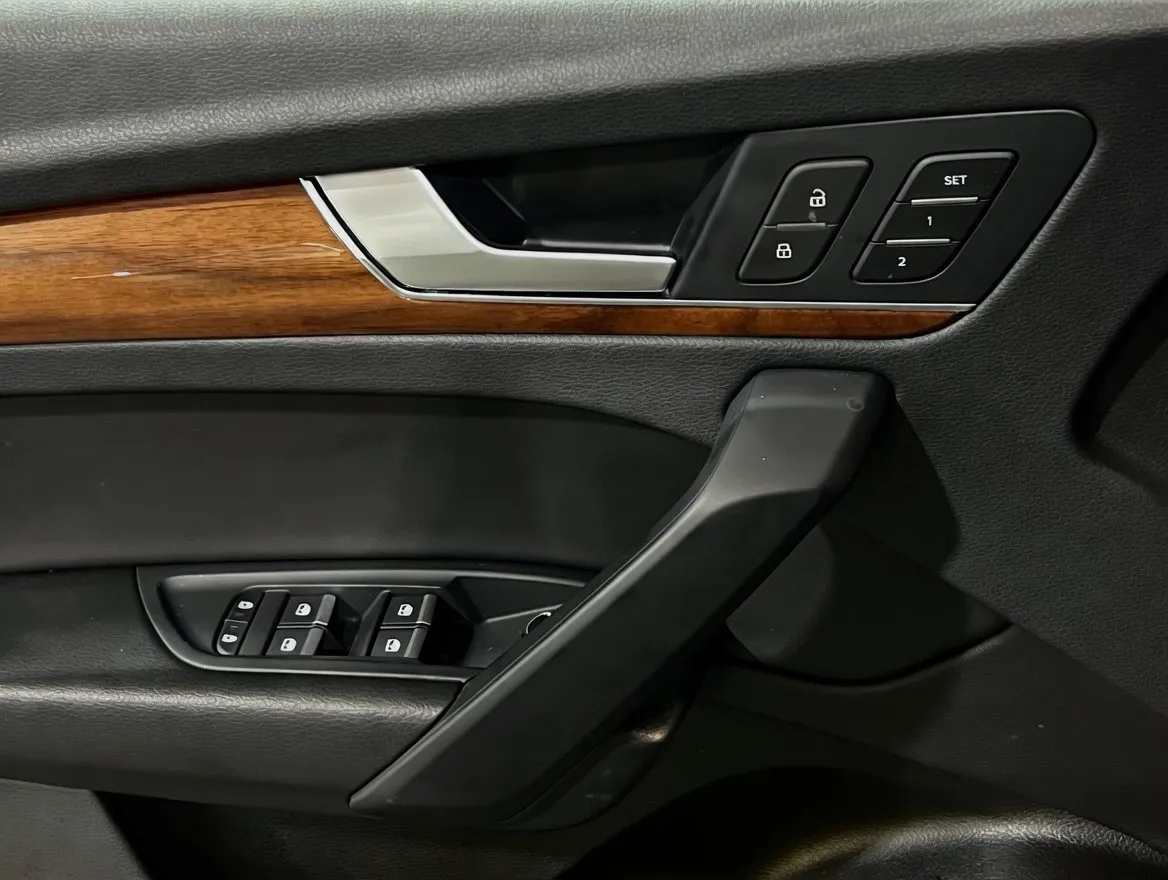 2023 Audi Q5 Premium - Photo 13