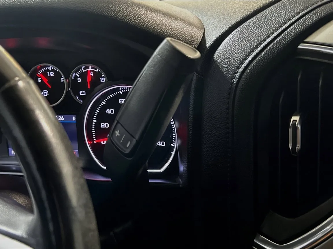 2021 Chevrolet Silverado 1500 LT - Photo 12