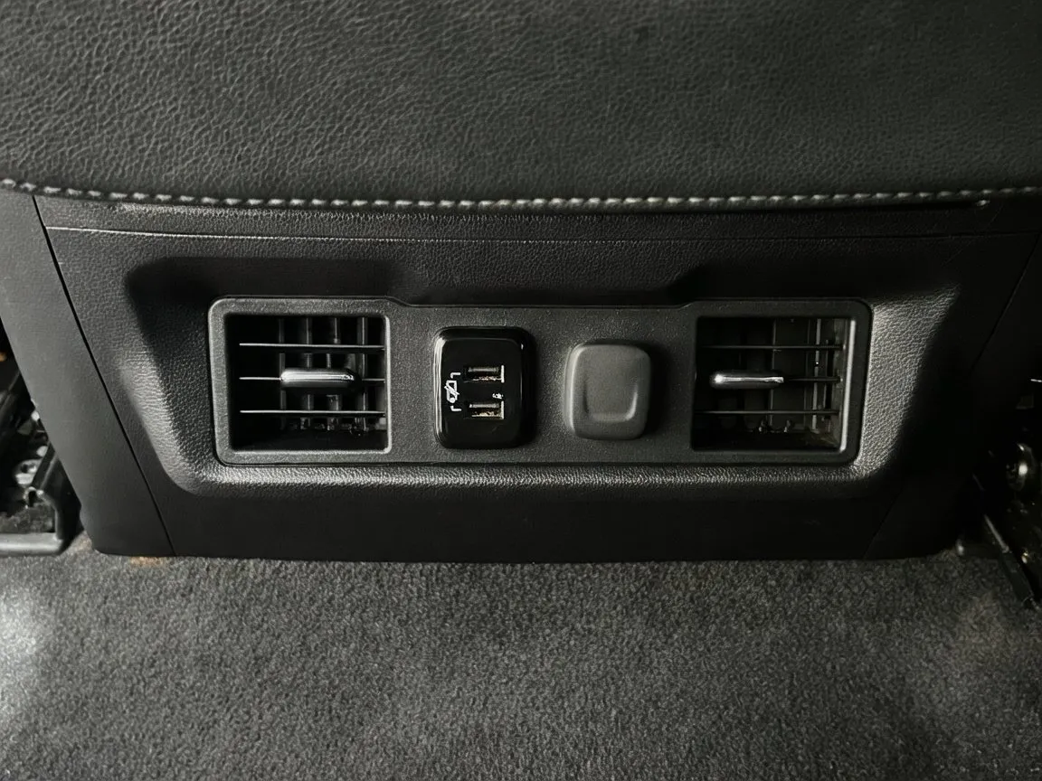 2021 Chevrolet Silverado 1500 LT - Photo 17