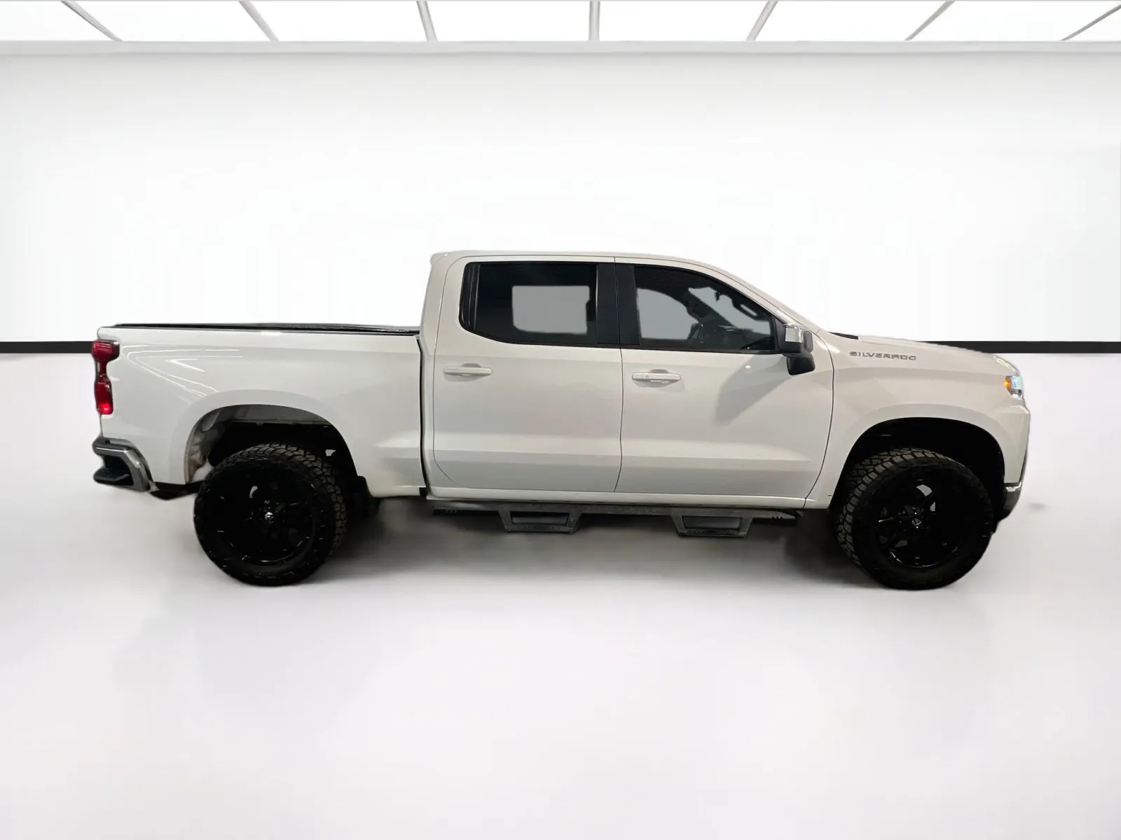 2021 Chevrolet Silverado 1500 LT - Photo 22