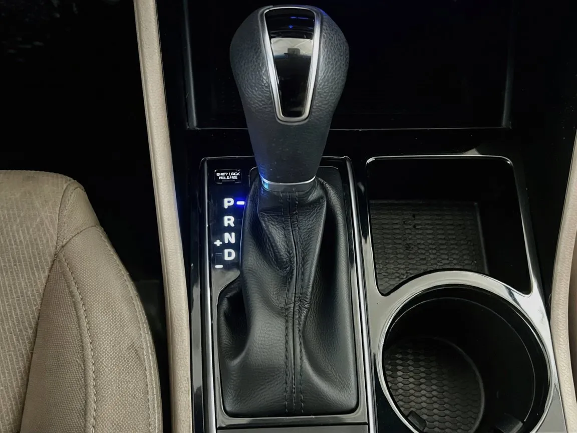 2017 Hyundai Tucson SE - Photo 12