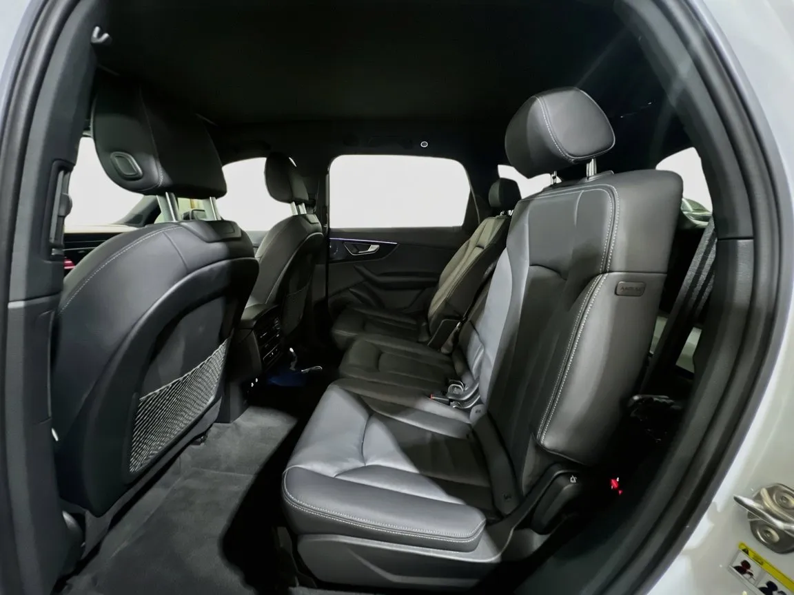 2025 Audi Q7 Premium Plus - Photo 19