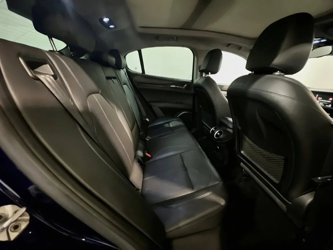 2019 Alfa Romeo Stelvio Base - Photo 20