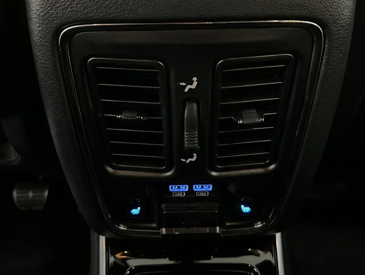 2018 Jeep Grand Cherokee Limited - Photo 17