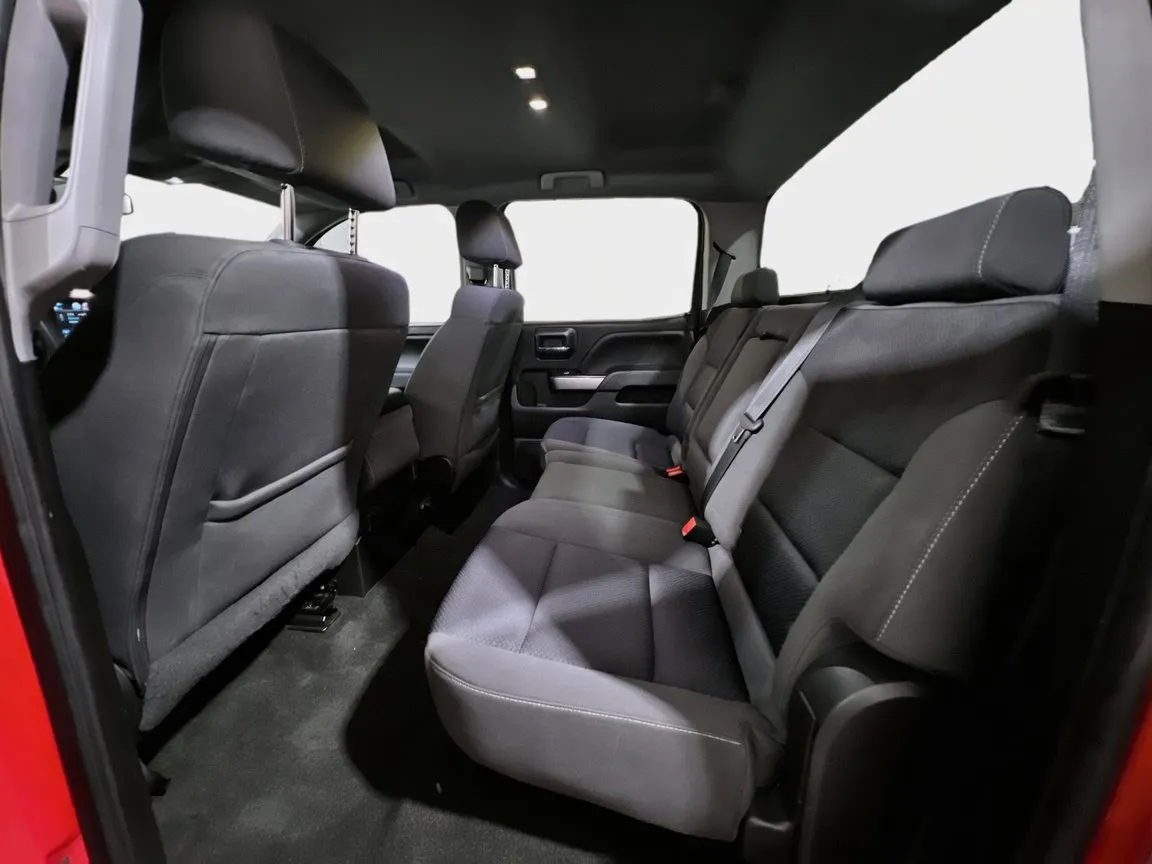 2018 Chevrolet Silverado 1500 LT - Photo 16