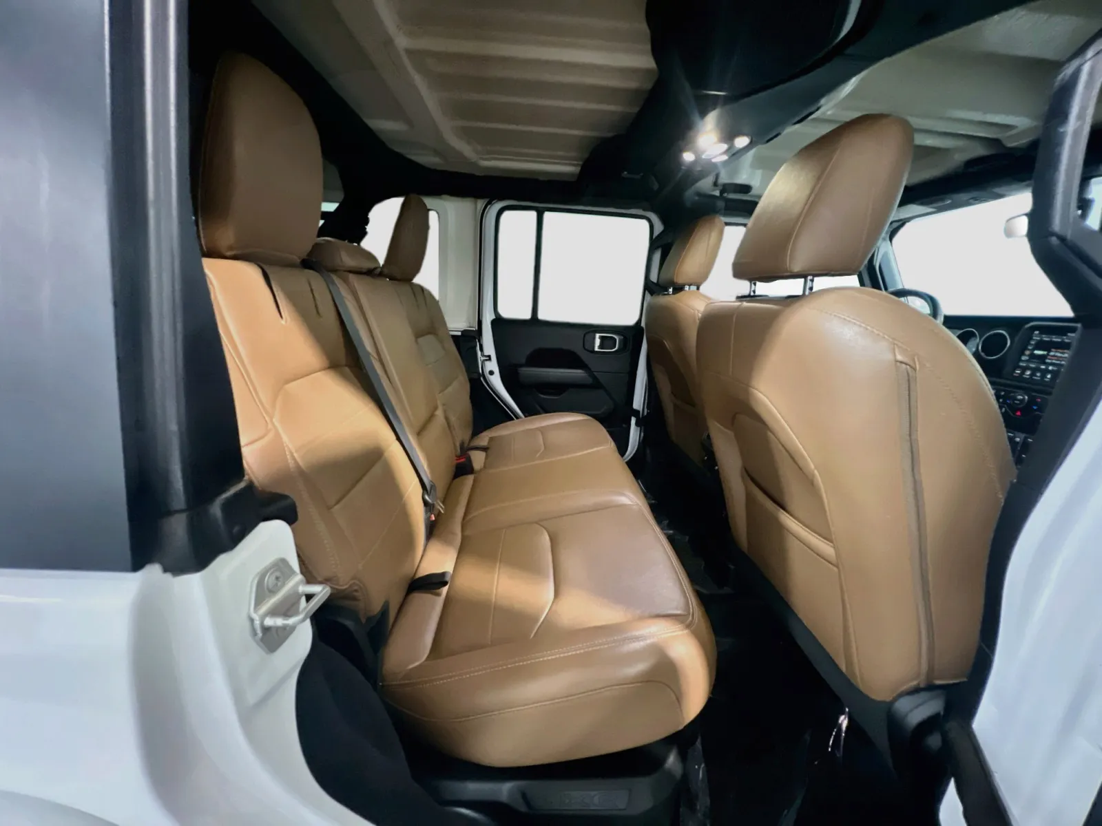 2021 Jeep Wrangler Unlimited Sahara 4XE - Photo 20