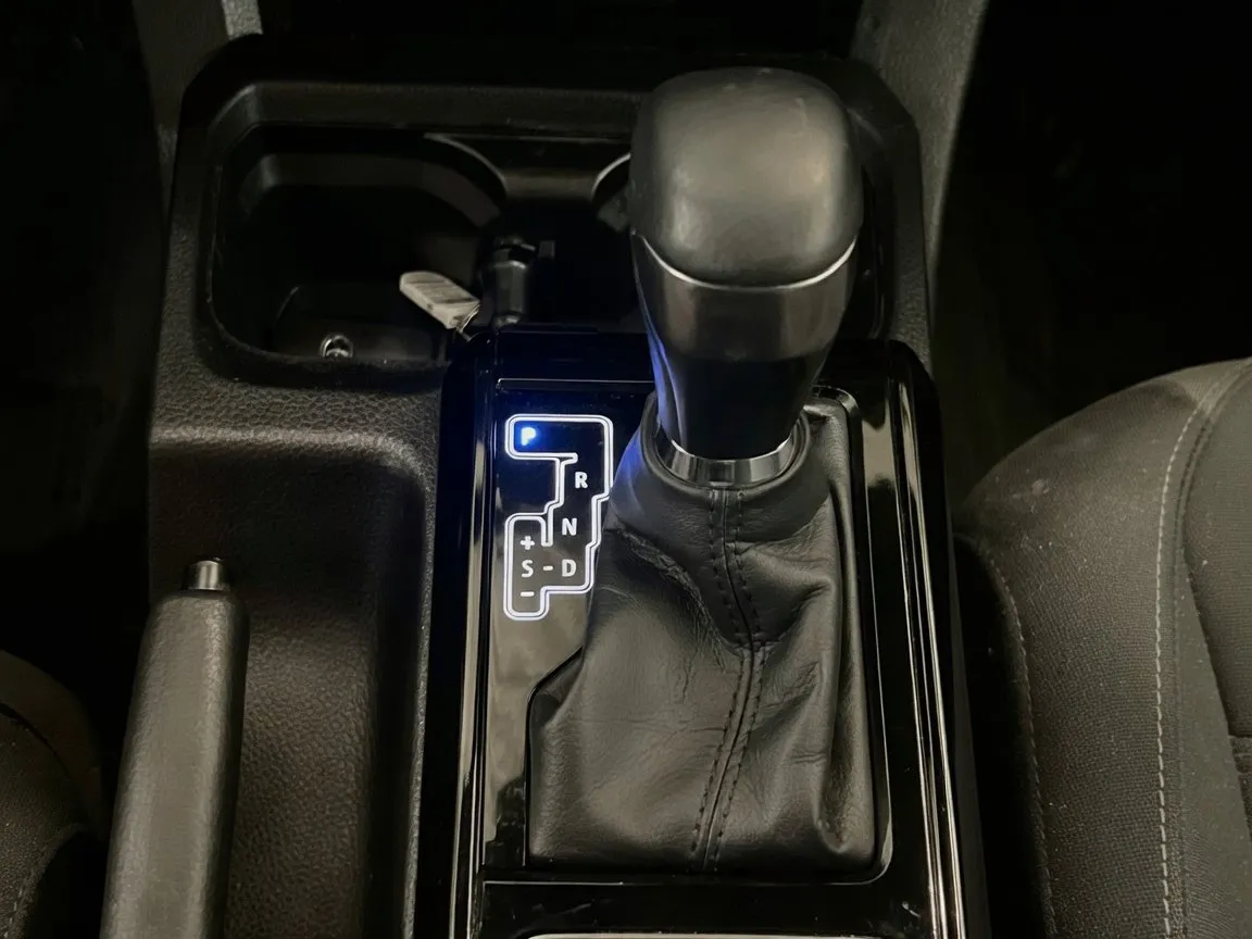 2023 Toyota Tacoma TRD Off Road - Photo 12