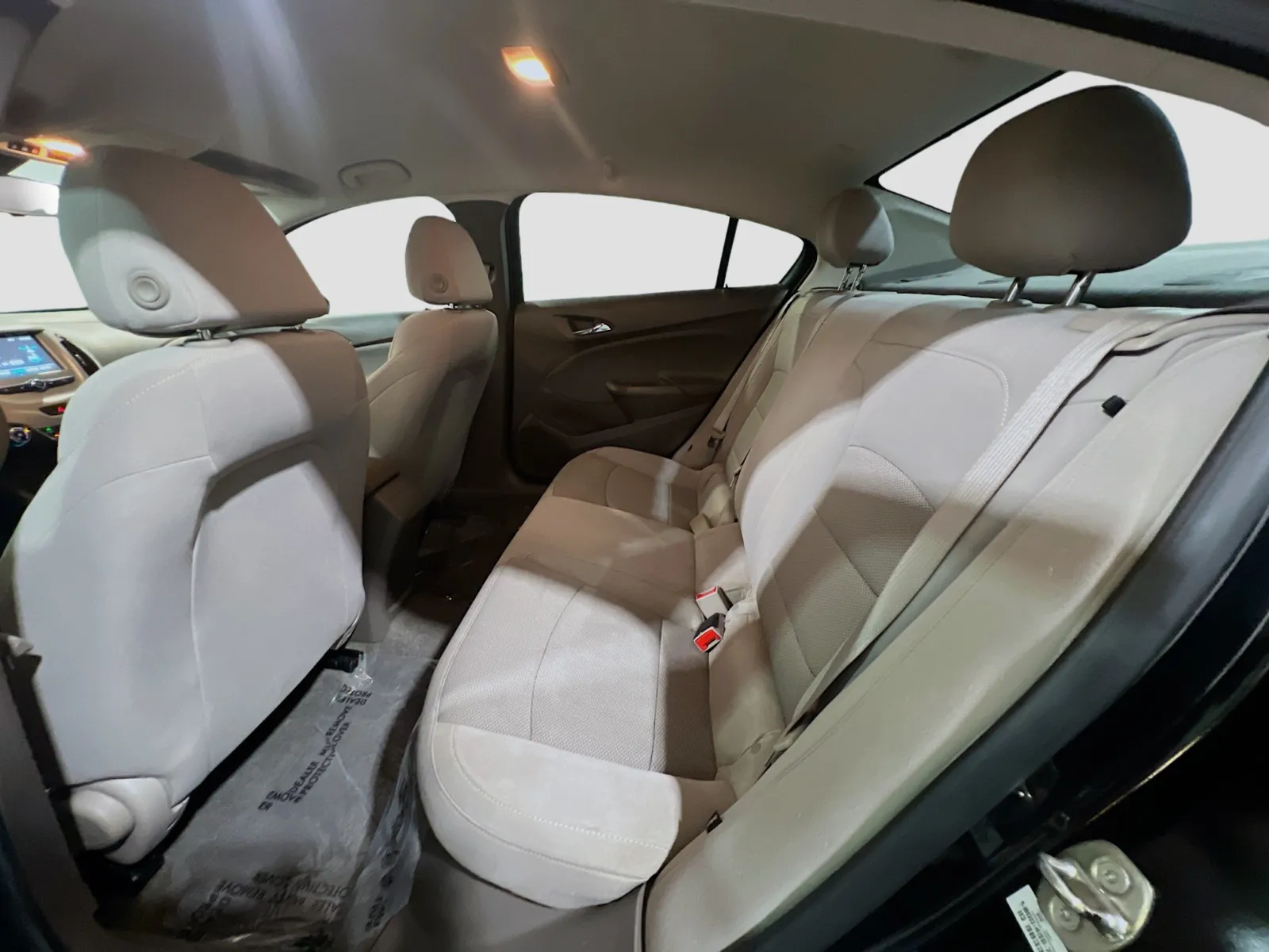 2018 Chevrolet Cruze LS - Photo 16