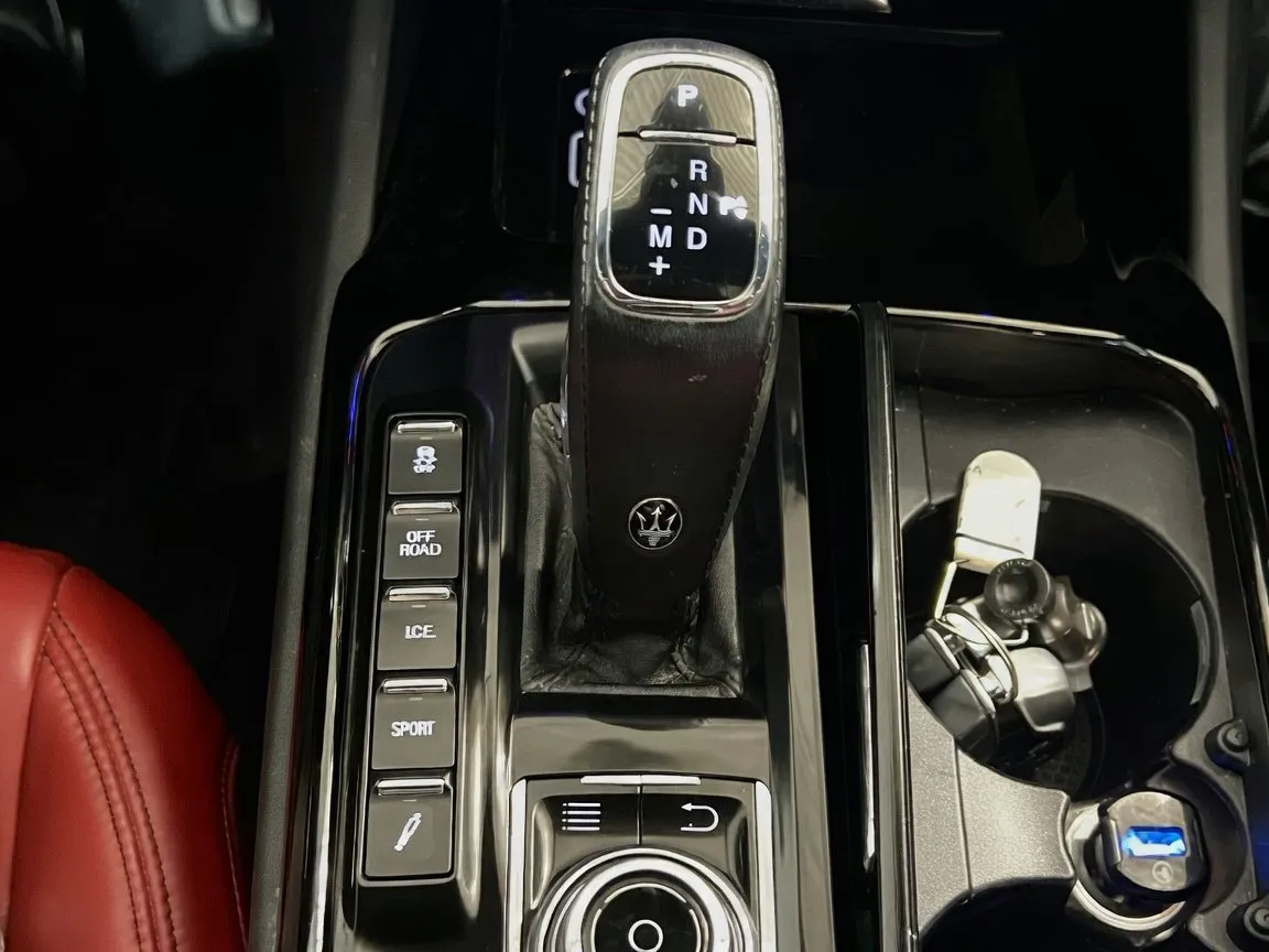 2020 Maserati Levante S GranSport - Photo 13