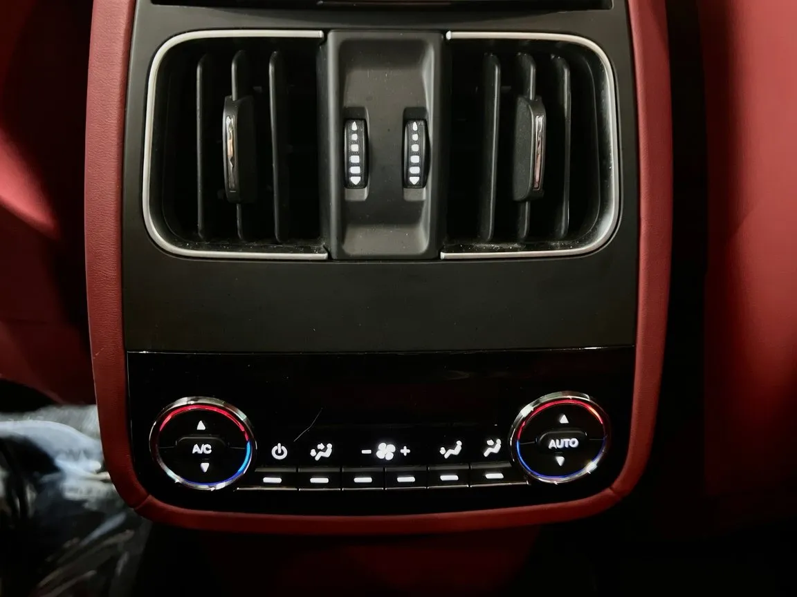 2020 Maserati Levante S GranSport - Photo 20