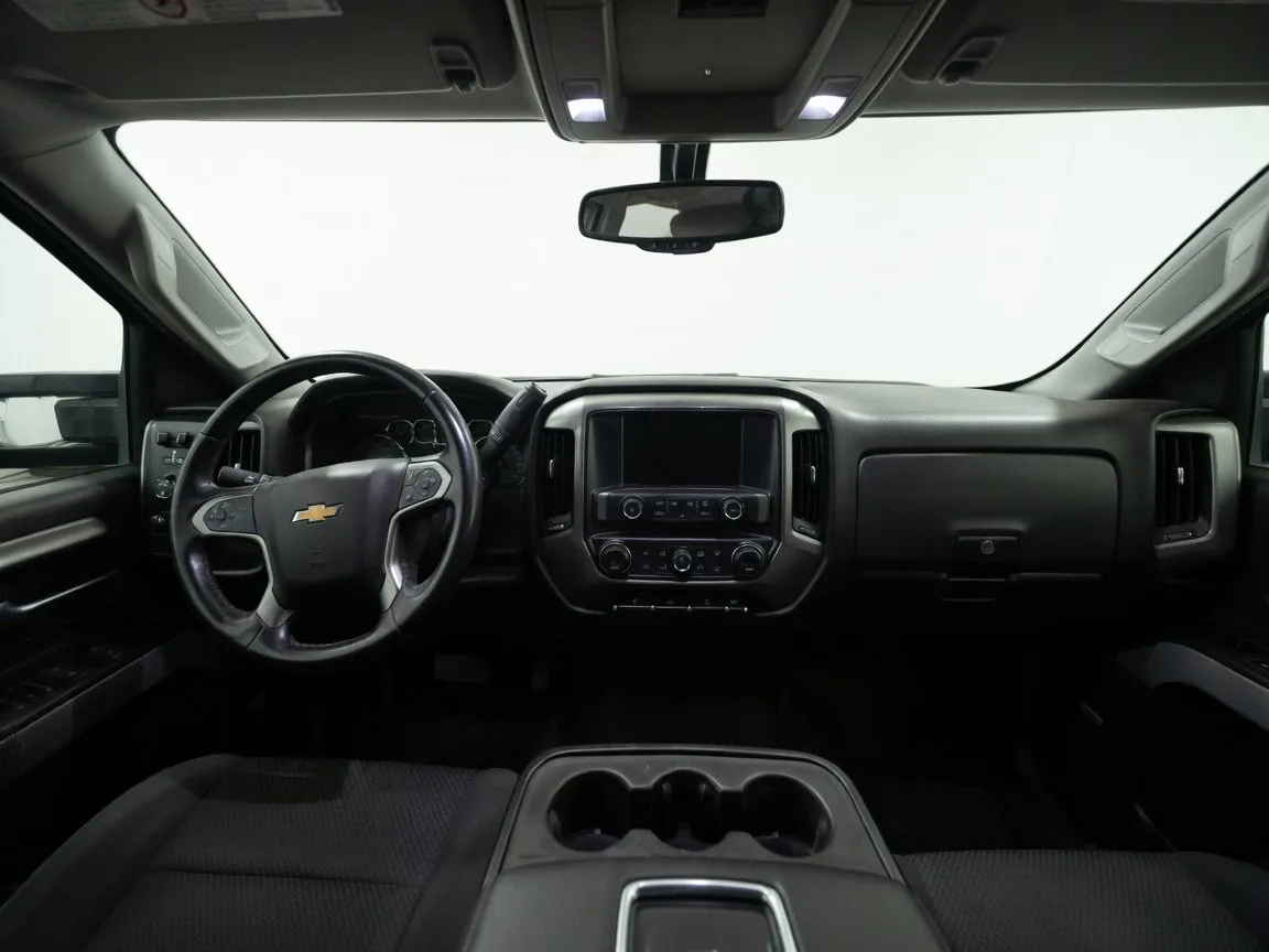 2018 Chevrolet Silverado 2500HD LT - Photo 17
