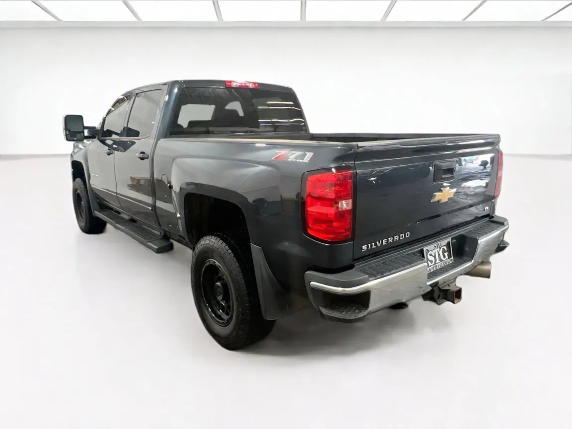2018 Chevrolet Silverado 2500HD LT - Photo 6