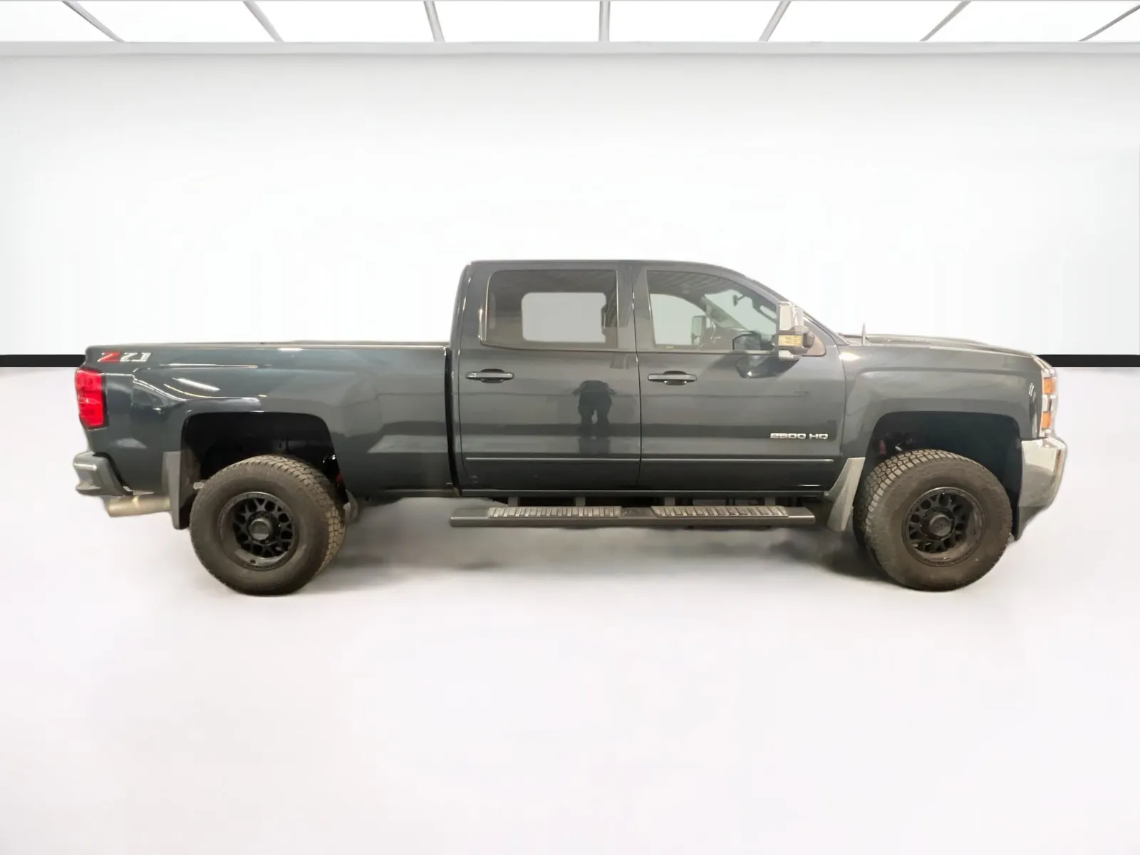 2018 Chevrolet Silverado 2500HD LT - Photo 23
