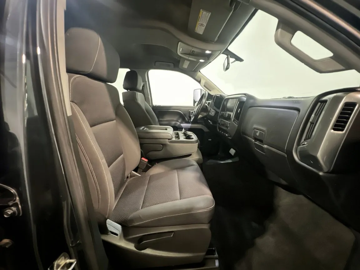 2018 Chevrolet Silverado 2500HD LT - Photo 20
