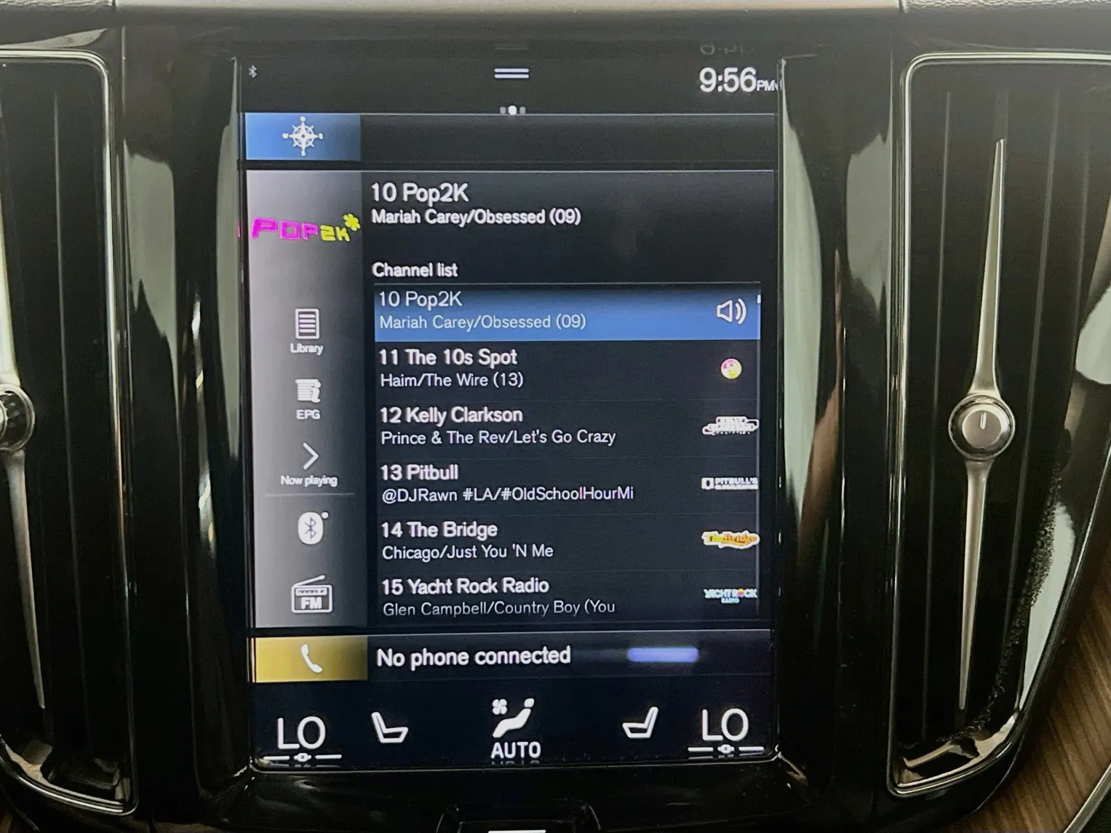 2021 Volvo XC60 Momentum - Photo 11