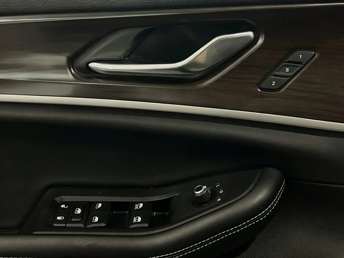 2022 Jeep Grand Cherokee L Limited - Photo 14