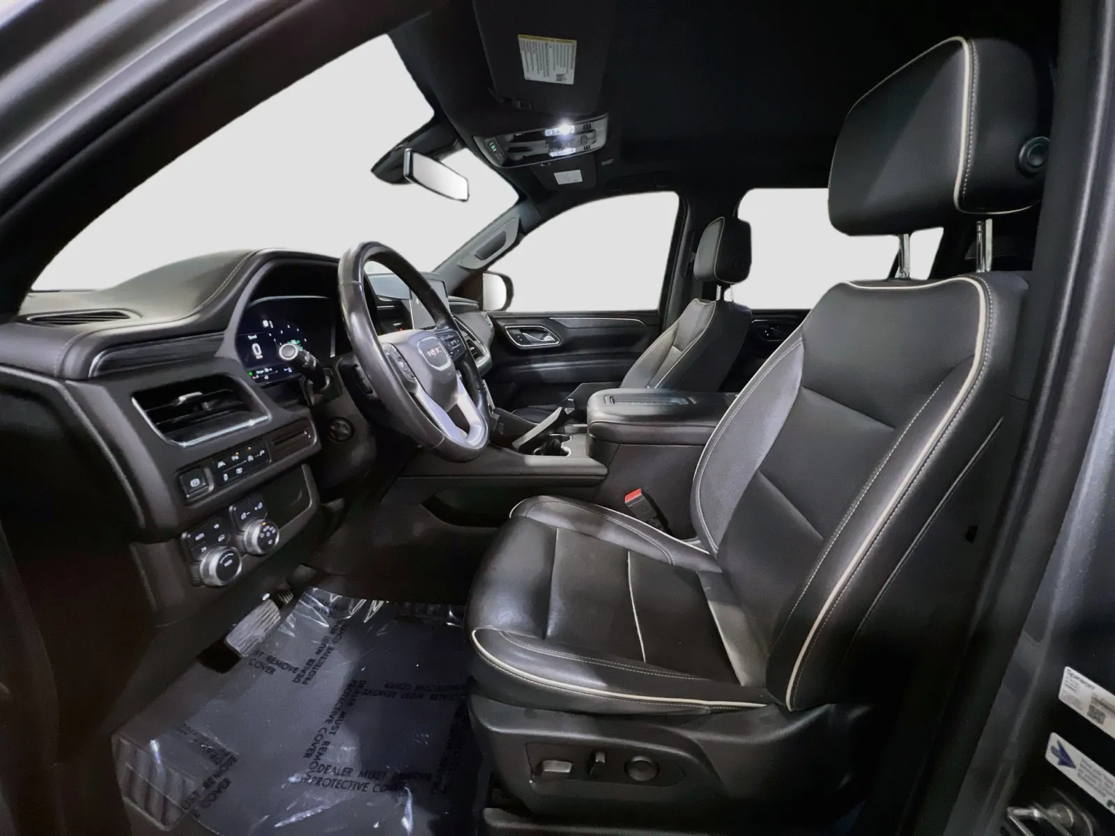 2022 GMC Yukon XL SLT - Photo 15