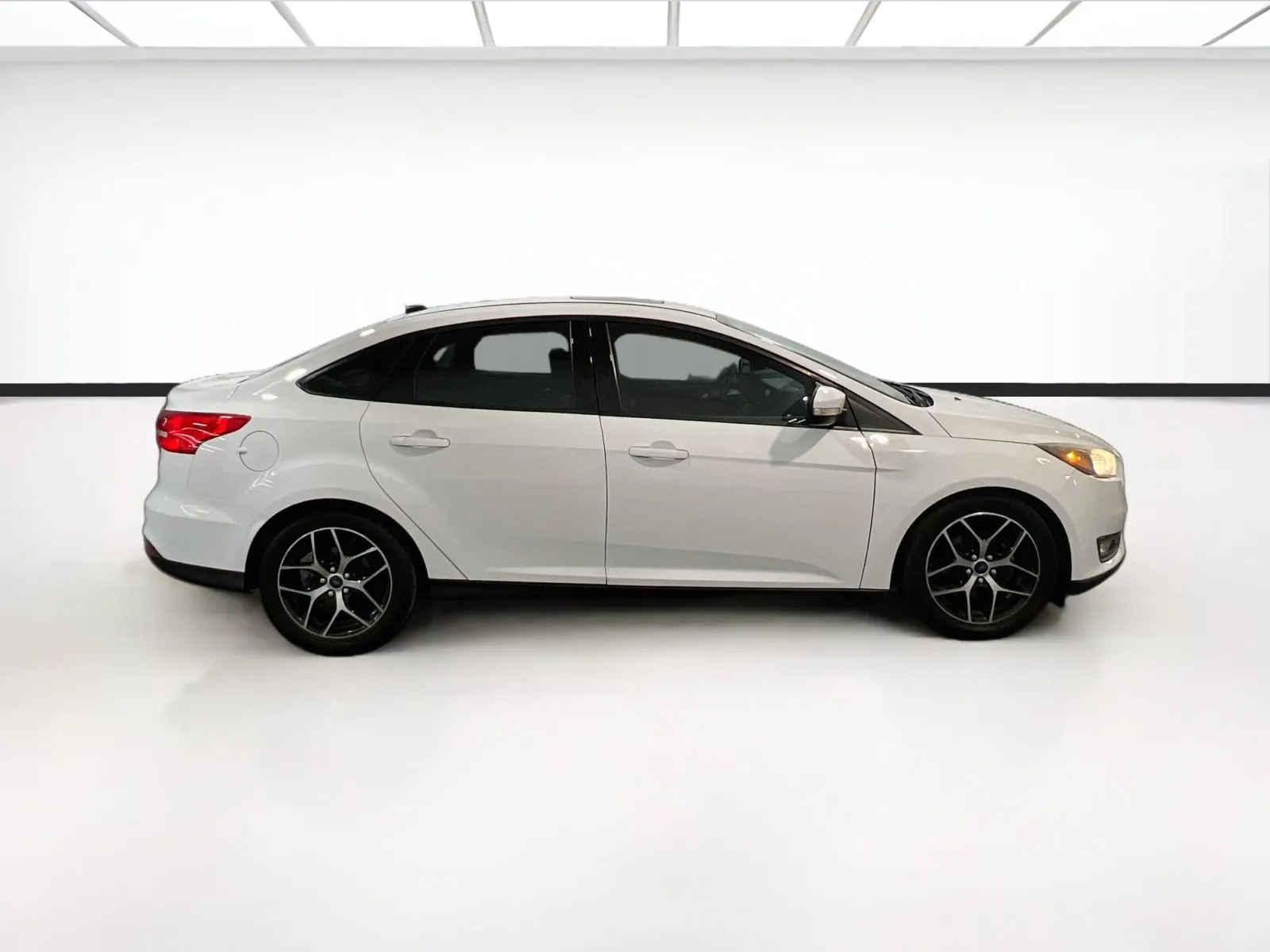 2017 Ford Focus SEL - Photo 23