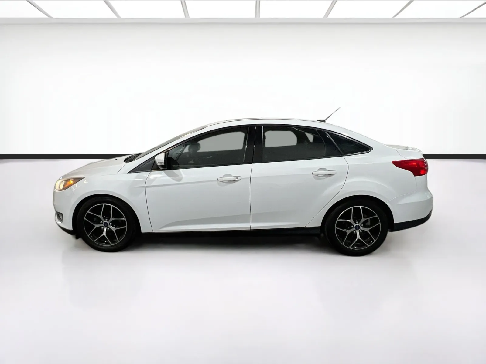 2017 Ford Focus SEL - Photo 22