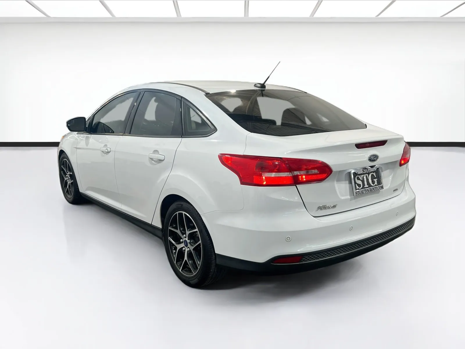 2017 Ford Focus SEL - Photo 6