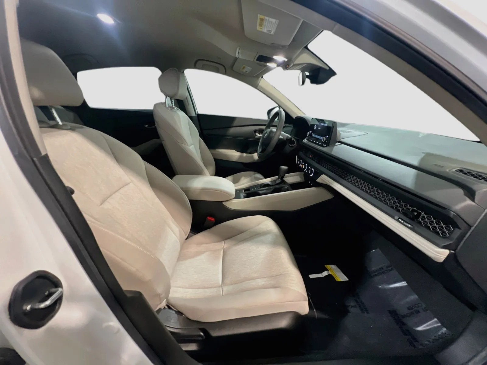 2024 Honda Accord LX - Photo 19