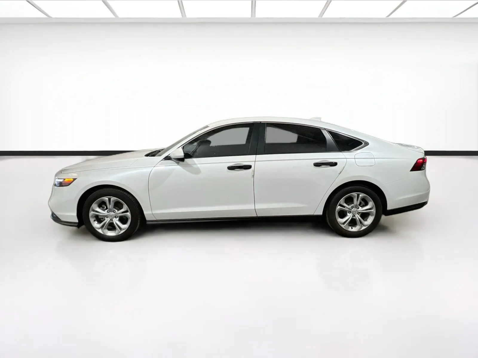 2024 Honda Accord LX - Photo 21