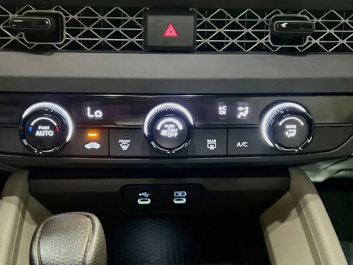 2024 Honda Accord LX - Photo 11