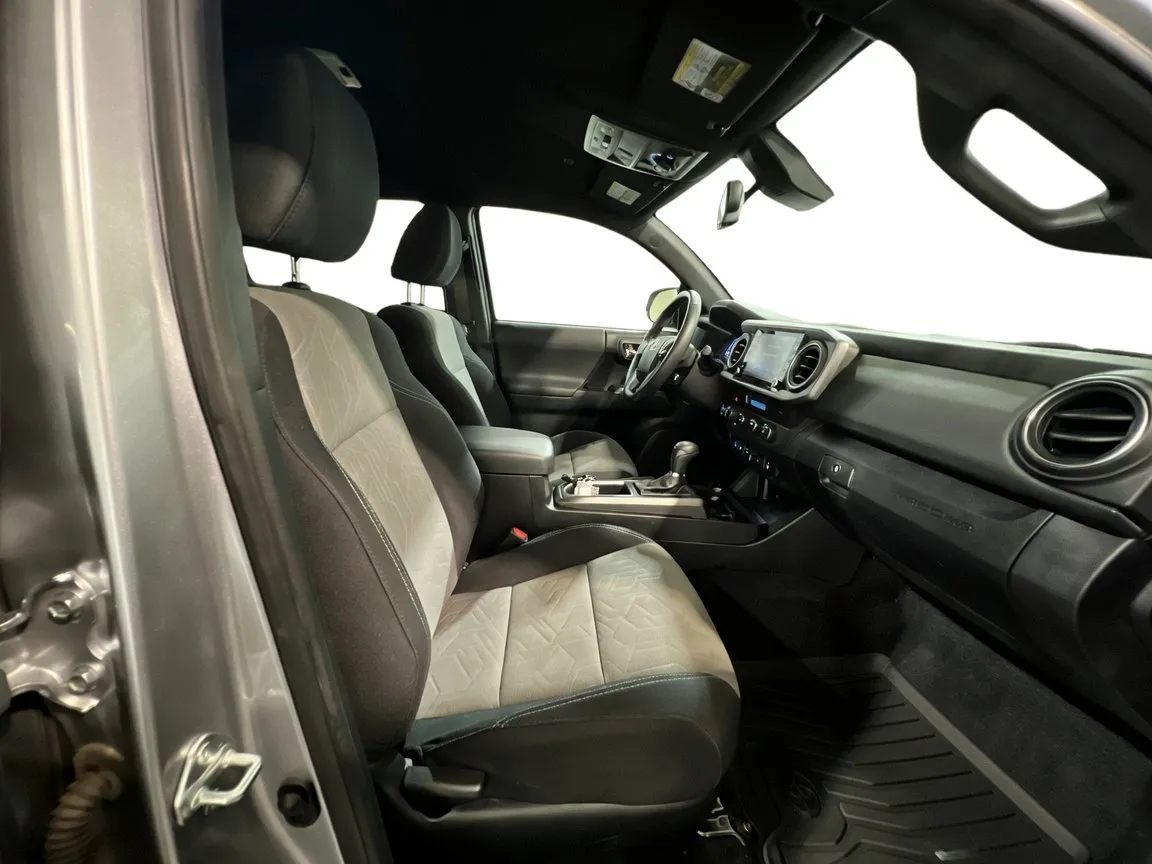 2022 Toyota Tacoma TRD Off Road - Photo 19