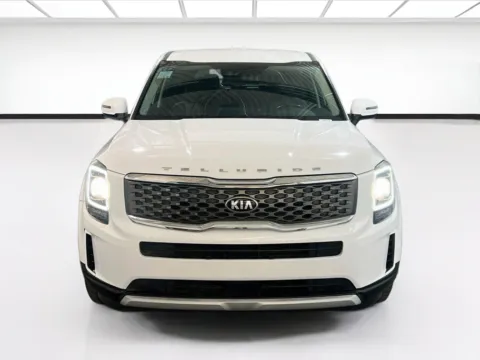 Photos of 2021 Kia Telluride LX for sale in Chandler, AZ at STG Auto Group of Chandler