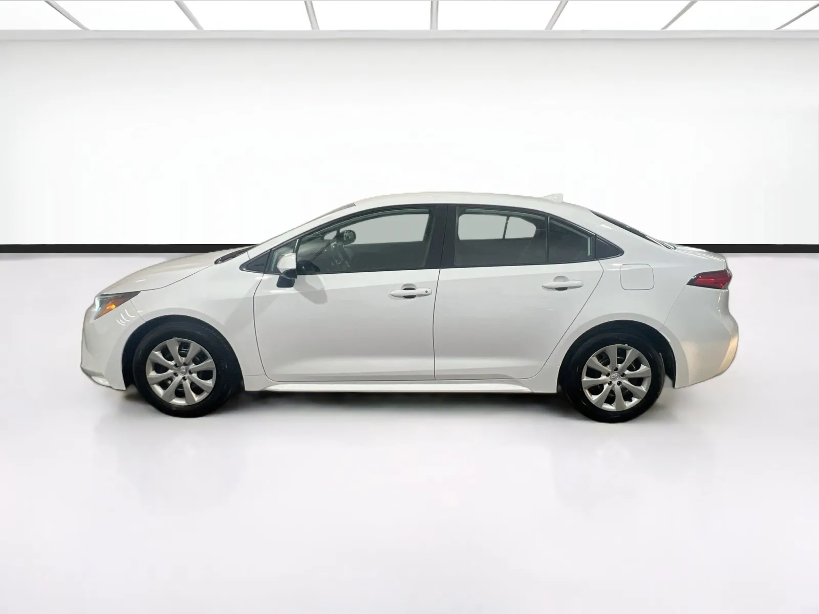 2024 Toyota Corolla LE - Photo 21