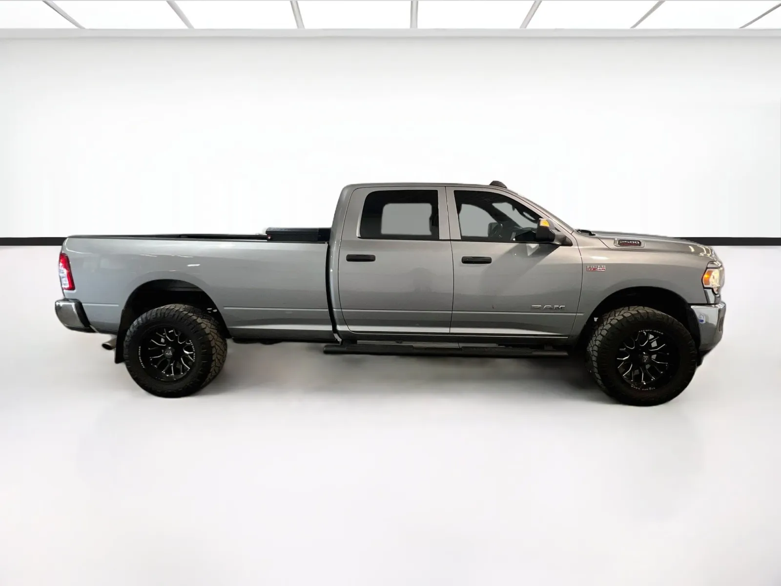 2022 RAM Ram 2500 Pickup Tradesman - Photo 22