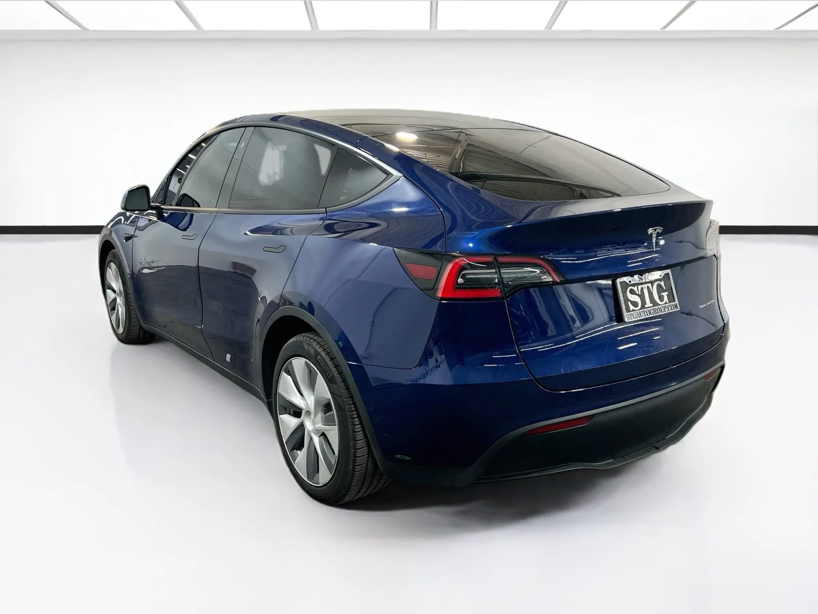 2021 Tesla Model Y Long Range - Photo 6