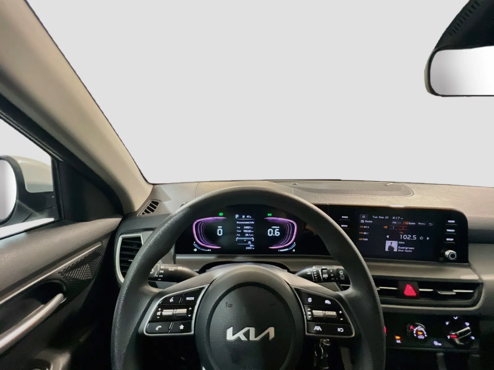 2025 Kia Seltos LX - Photo 7