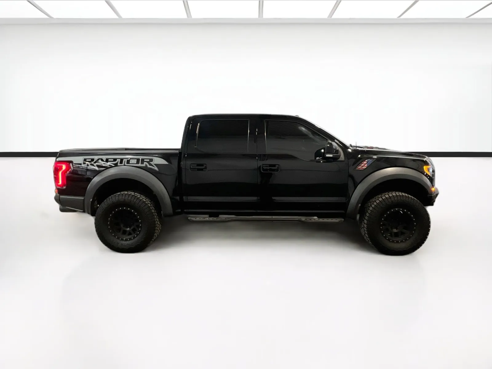 2018 Ford F-150 Raptor - Photo 25