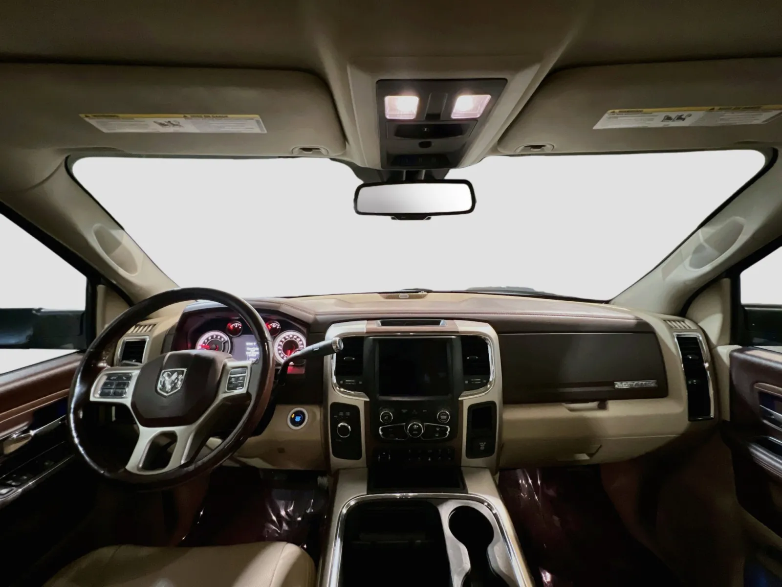 2018 RAM Ram 3500 Pickup Laramie - Photo 17