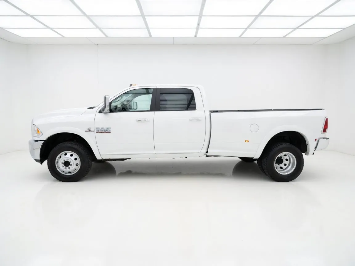 2018 RAM Ram 3500 Pickup Laramie - Photo 23