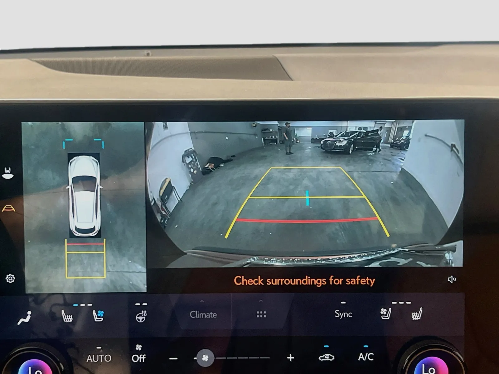 2025 Lexus NX Hybrid 350h - Photo 10