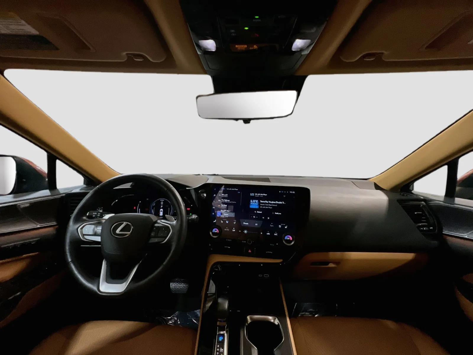 2025 Lexus NX Hybrid 350h - Photo 18