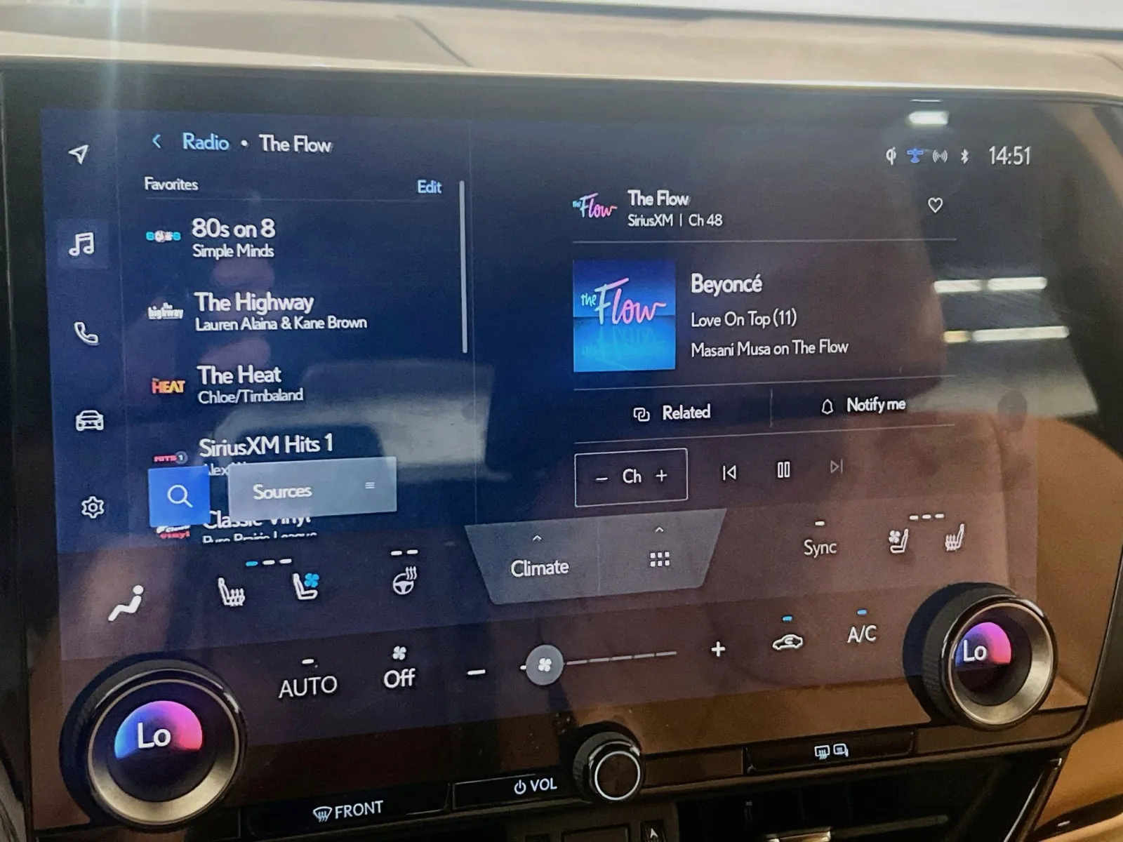 2025 Lexus NX Hybrid 350h - Photo 11