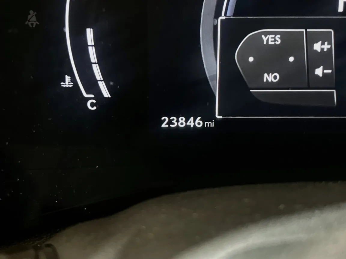 2025 Lexus NX Hybrid 350h - Photo 8