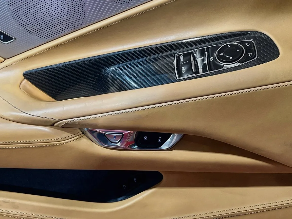 2021 Chevrolet Corvette 3LT - Photo 14