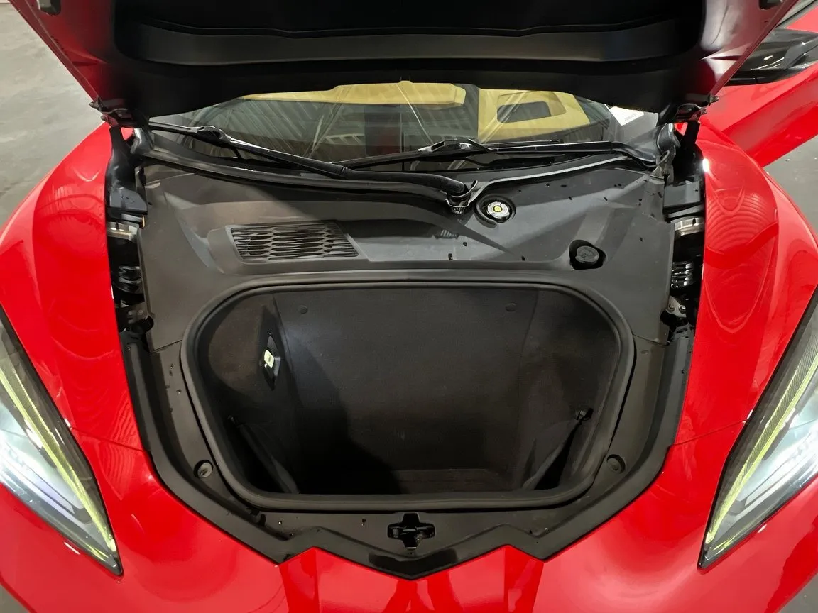 2021 Chevrolet Corvette 3LT - Photo 18