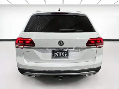 More photos of 2018 Volkswagen Atlas 3.6L V6 SEL at STG Auto Group of Chandler, AZ