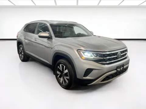 Another view of 2021 Volkswagen Atlas Cross Sport 2.0T SE for sale in Chandler, AZ at STG Auto Group of Chandler
