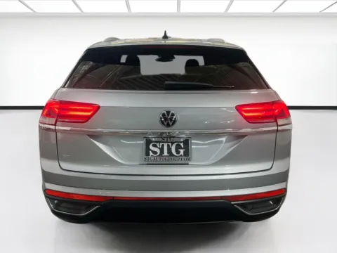 More photos of 2021 Volkswagen Atlas Cross Sport 2.0T SE at STG Auto Group of Chandler, AZ