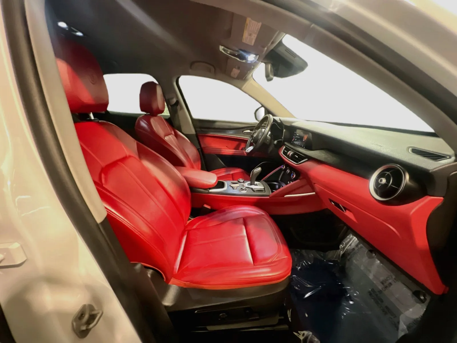 2021 Alfa Romeo Stelvio Base - Photo 20