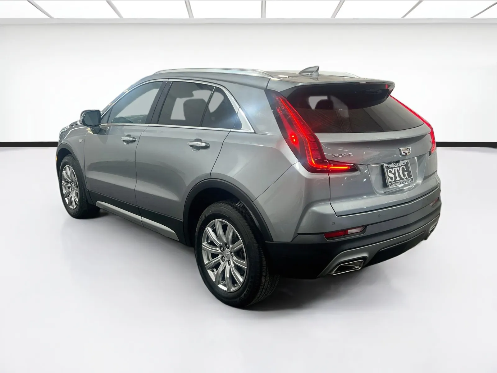 2023 Cadillac XT4 Premium Luxury - Photo 6