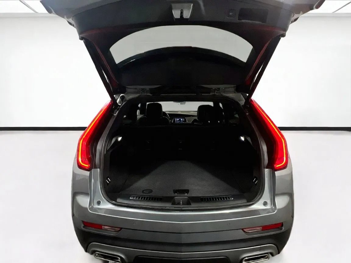 2023 Cadillac XT4 Premium Luxury - Photo 18